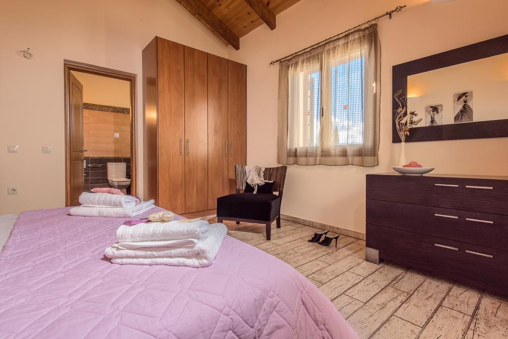 Astarte Villas - Kyveli Luxurious Private Villa Gaitani Quarto foto
